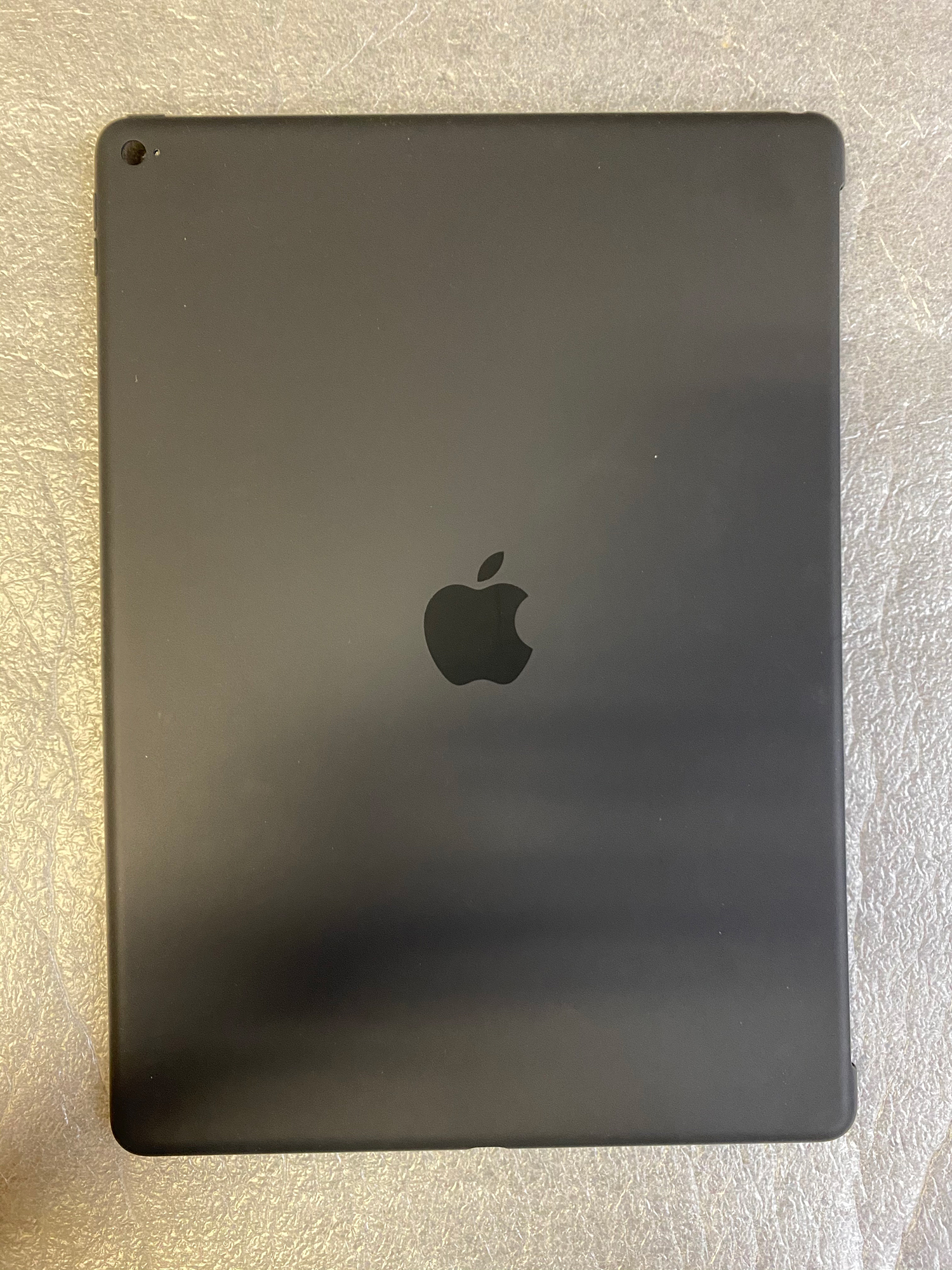 Capa de silicone com MagSafe para iPhone 16 – Preto - (BR