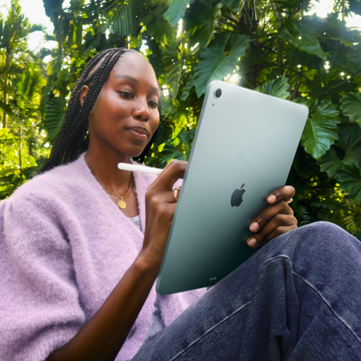 New 11-inch iPad Air (M4) Wi-Fi 256GB - Starlight | Mac-Ave