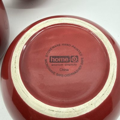 Home red bowls